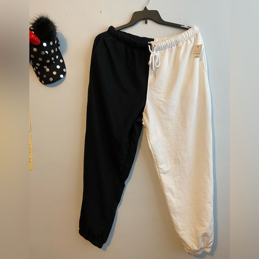 NWT Ultra Flirt Black and White Joggers